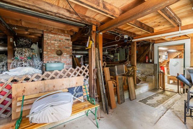 62 Spur Street, Weott, CA 95571