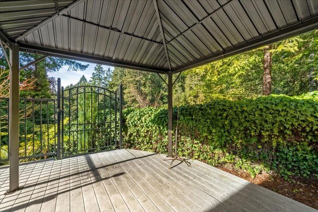 62 Spur Street, Weott, CA 95571