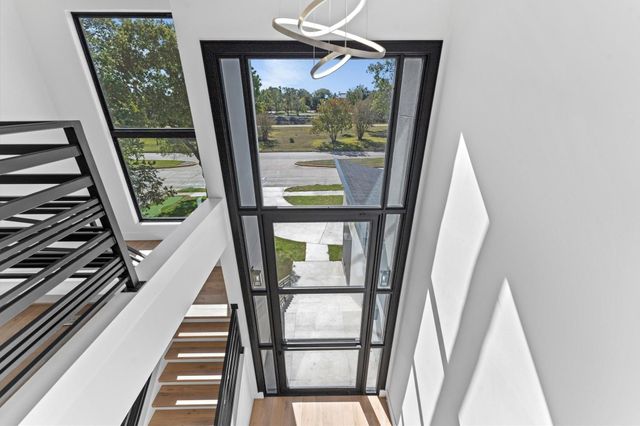 5014 N Braeswood Boulevard, Houston, TX 77096