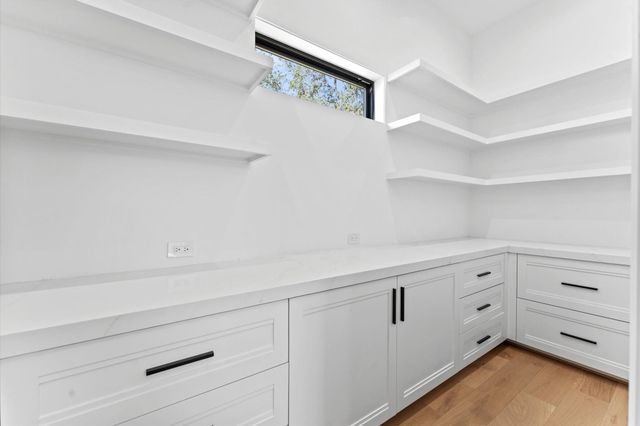 5014 N Braeswood Boulevard, Houston, TX 77096