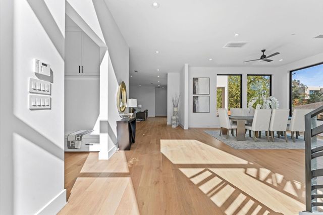 5014 N Braeswood Boulevard, Houston, TX 77096