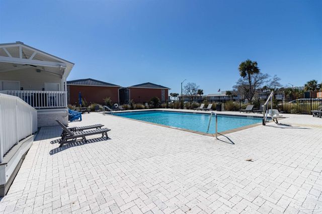 4000 Gulf Terrace Dr 105, Destin, FL 32541