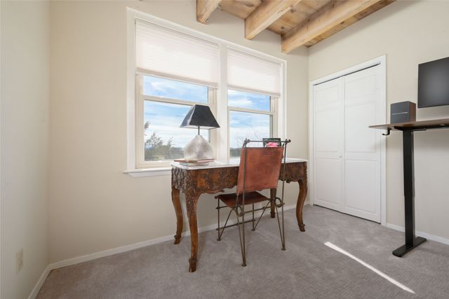 16 Encantado Circle, Santa Fe, NM 87508