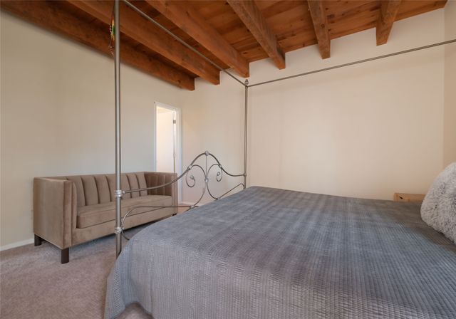 16 Encantado Circle, Santa Fe, NM 87508