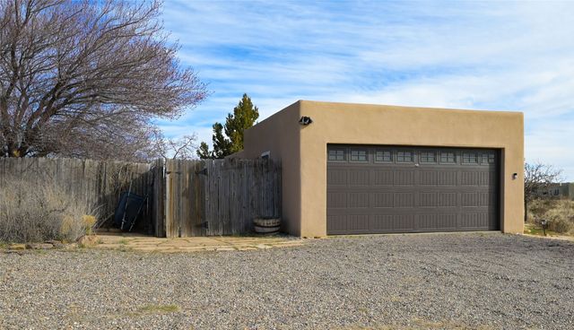 16 Encantado Circle, Santa Fe, NM 87508