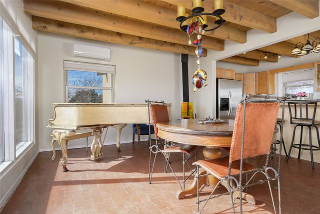 16 Encantado Circle, Santa Fe, NM 87508