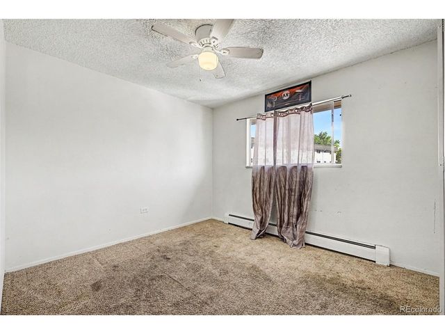 4593 S Lowell Blvd D, Denver, CO 80236