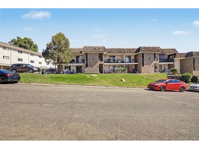 4593 S Lowell Blvd D, Denver, CO 80236