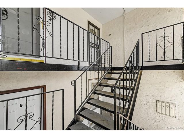 4593 S Lowell Blvd D, Denver, CO 80236