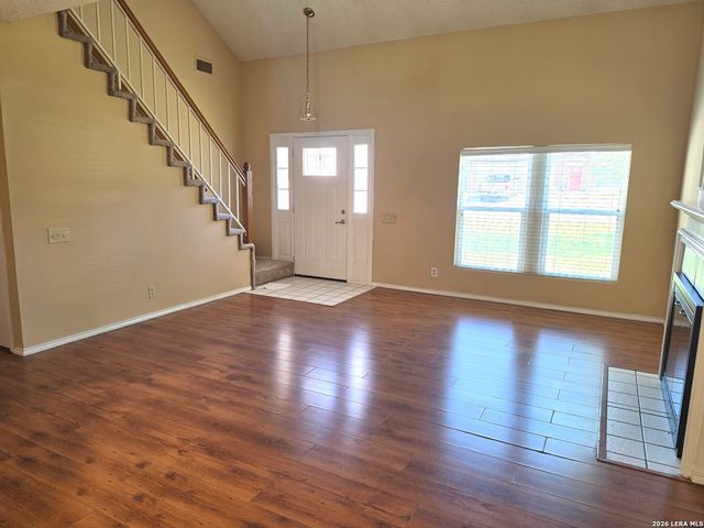 338 BURKWOOD LN, Cibolo, TX 78108