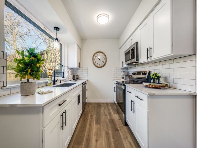 1103 Autumn Oak Drive, Denton, TX 76209