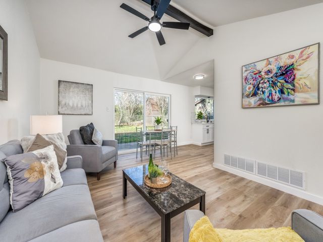 1103 Autumn Oak Drive, Denton, TX 76209