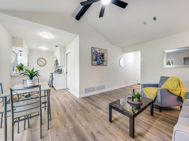 1103 Autumn Oak Drive, Denton, TX 76209