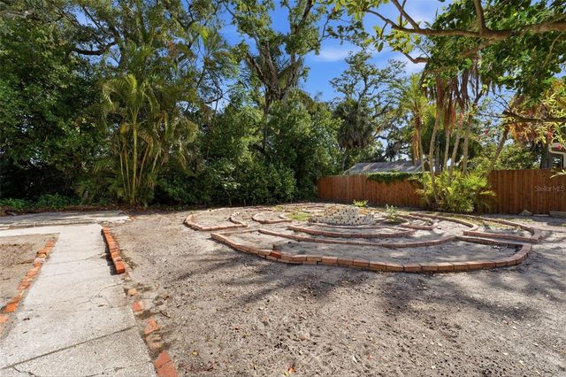 2330 7TH AVENUE W, Bradenton, FL 34205