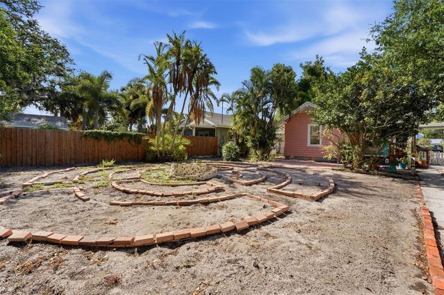 2330 7TH AVENUE W, Bradenton, FL 34205
