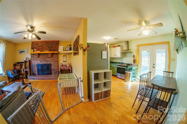 84 Forest Trail, Balsam Grove, NC 28708