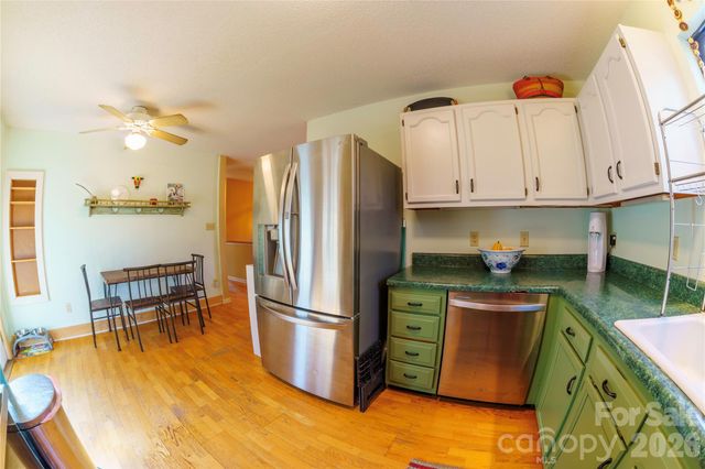 84 Forest Trail, Balsam Grove, NC 28708