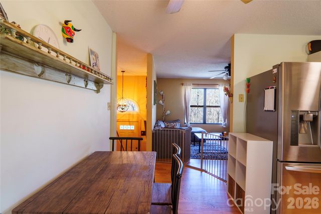 84 Forest Trail, Balsam Grove, NC 28708