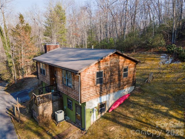 84 Forest Trail, Balsam Grove, NC 28708