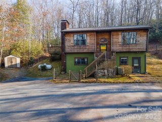 84 Forest Trail, Balsam Grove, NC 28708