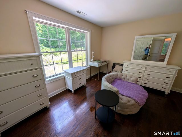 79 High Ledge Circle, Manchester, CT 06040