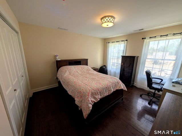 79 High Ledge Circle, Manchester, CT 06040