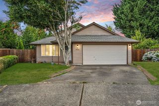 5905 Crimson Court SE, Lacey, WA 98513