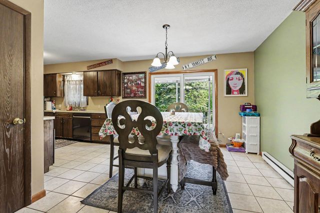 1575 Pheasant Run, Baroda, MI 49101