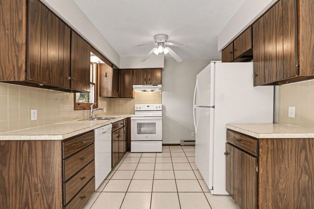 1575 Pheasant Run, Baroda, MI 49101