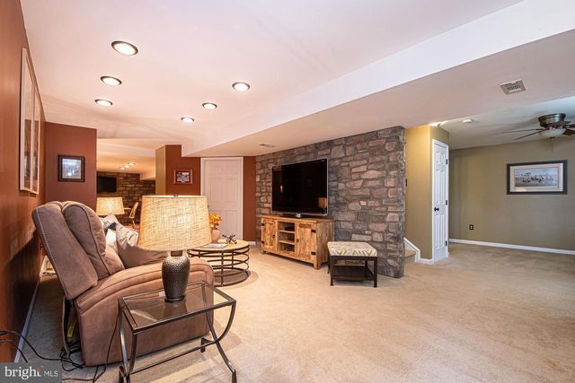 364 SINGLETON CIR, Warrenton, VA 20186