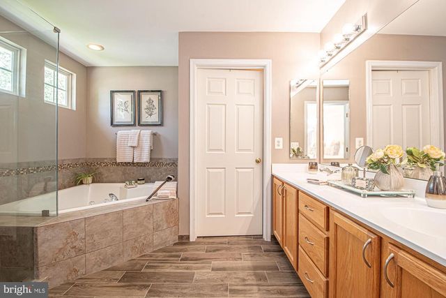 364 SINGLETON CIR, Warrenton, VA 20186