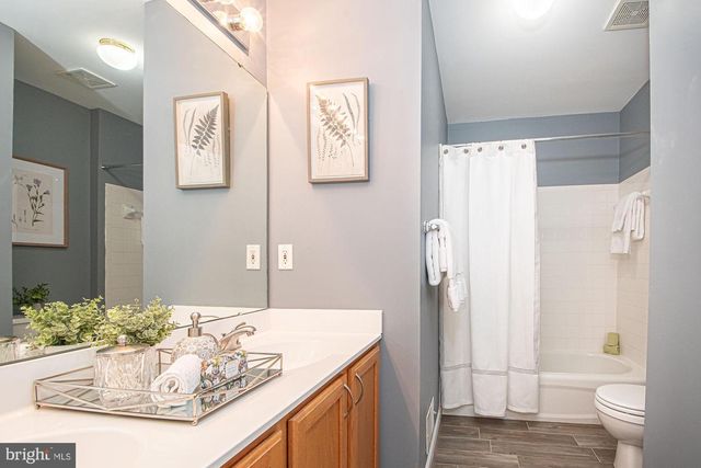 364 SINGLETON CIR, Warrenton, VA 20186