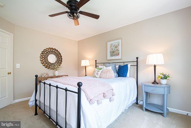 364 SINGLETON CIR, Warrenton, VA 20186