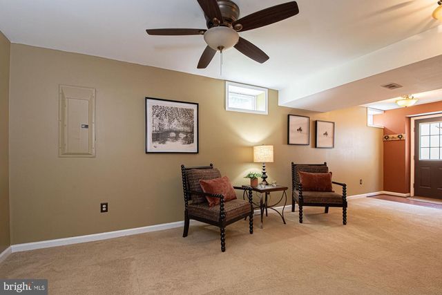 364 SINGLETON CIR, Warrenton, VA 20186