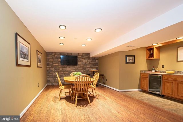 364 SINGLETON CIR, Warrenton, VA 20186