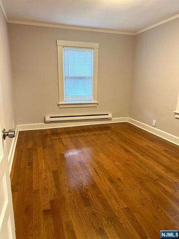 82 Mission Street 1L, Montclair, NJ 07042