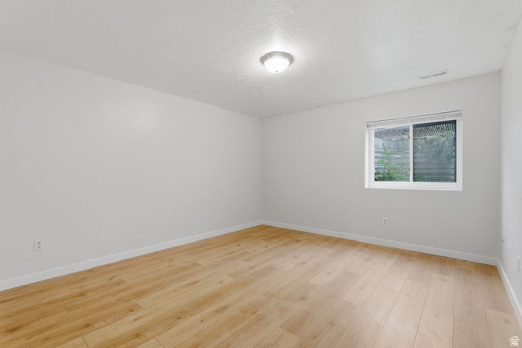 Image 33 of property listing at 1184 N 850 E, Pleasant Grove, UT 84062