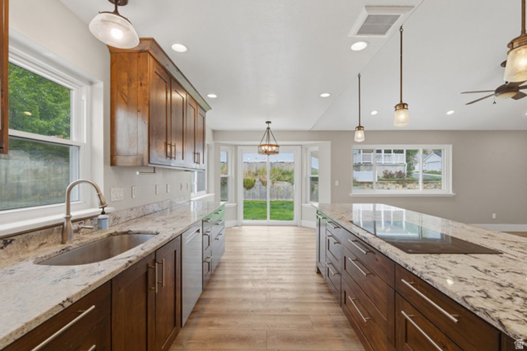 Image 7 of property listing at 1184 N 850 E, Pleasant Grove, UT 84062