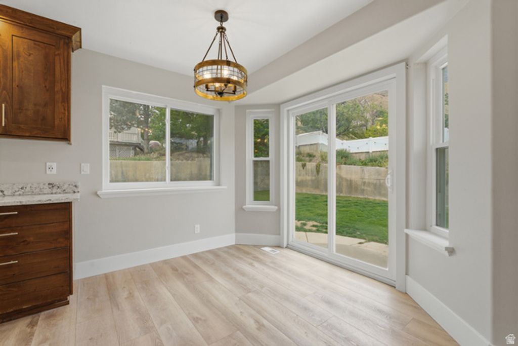 Image 8 of property listing at 1184 N 850 E, Pleasant Grove, UT 84062