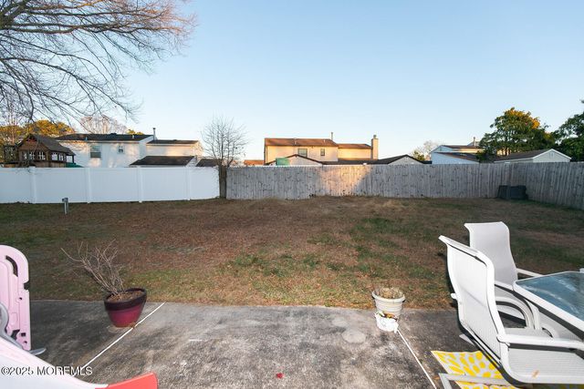 42 Peachstone Road, Howell, NJ 07731