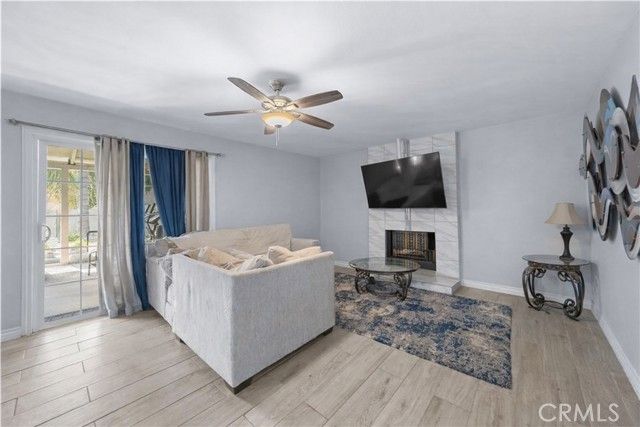 964 E La Verne, Pomona, CA 91767