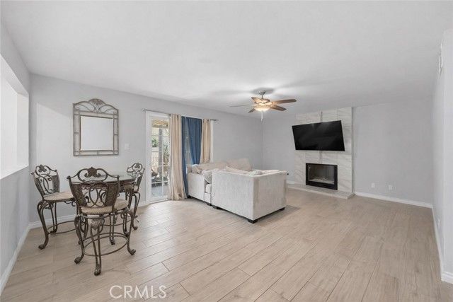 964 E La Verne, Pomona, CA 91767