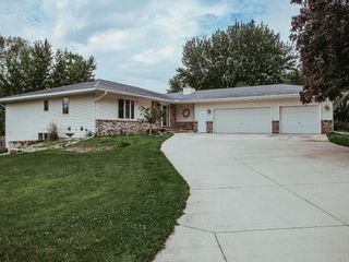 610 25th Street SW, Austin, MN 55912