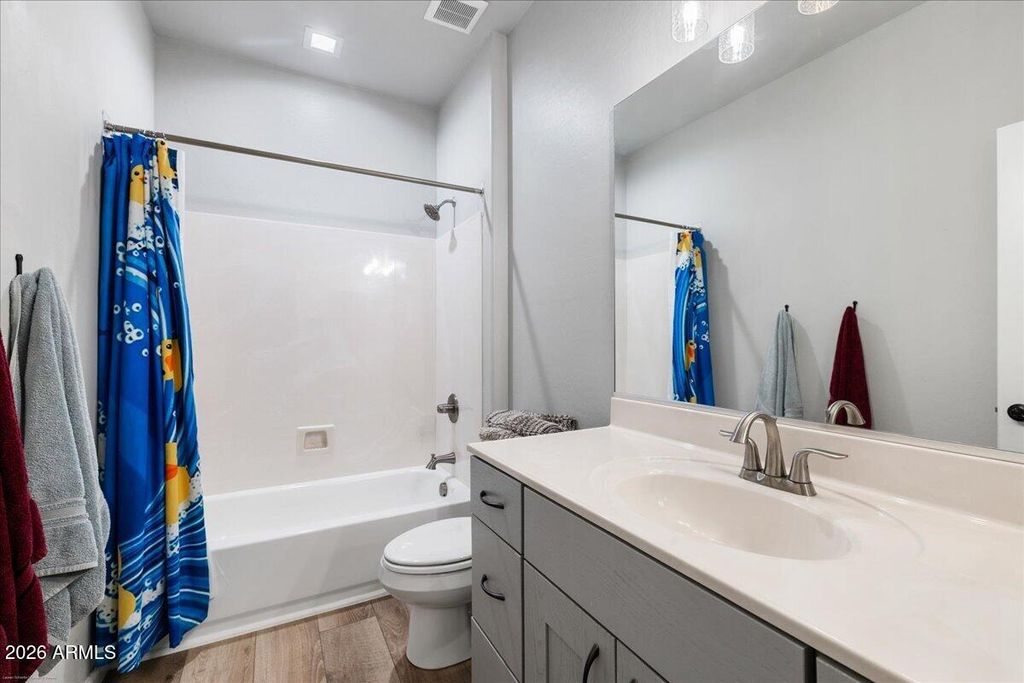 Image 17 of property listing at 516 CHINABERRY Drive, Clarkdale, AZ 86324