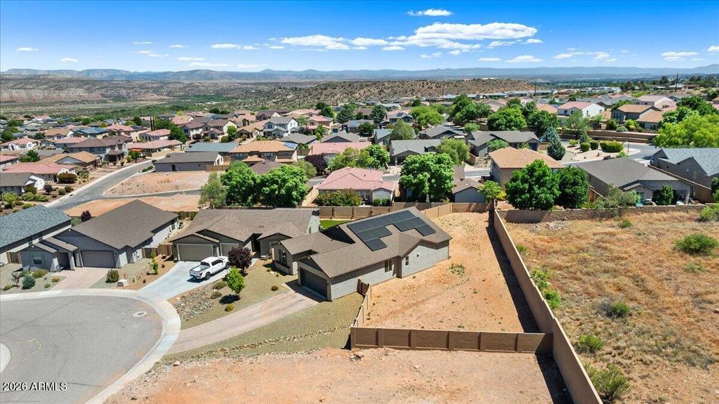Image 36 of property listing at 516 CHINABERRY Drive, Clarkdale, AZ 86324