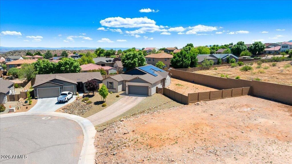 Image 38 of property listing at 516 CHINABERRY Drive, Clarkdale, AZ 86324