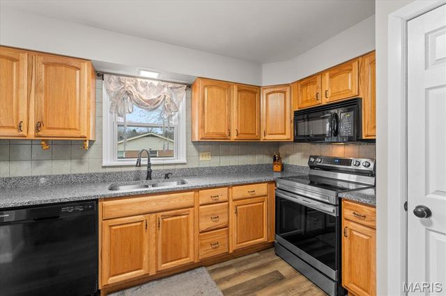 530 Buena Vista Street, Edwardsville, IL 62025