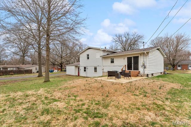 530 Buena Vista Street, Edwardsville, IL 62025