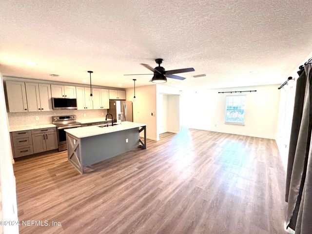 3412 BILTMORE Way, Orange Park, FL 32065