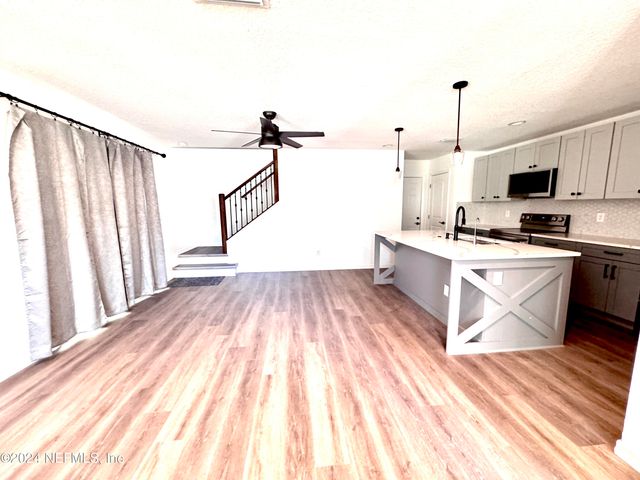 3412 BILTMORE Way, Orange Park, FL 32065